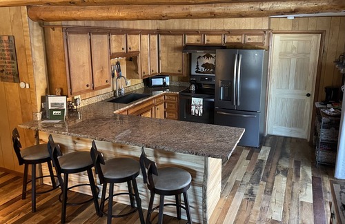 Ponderosa Pines Kabine | Log Cabin Backs zum Rio Grande National Forest - Angeln, Wandern, Skifahren