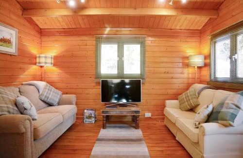 Guyhirn Haus | Log Cabin