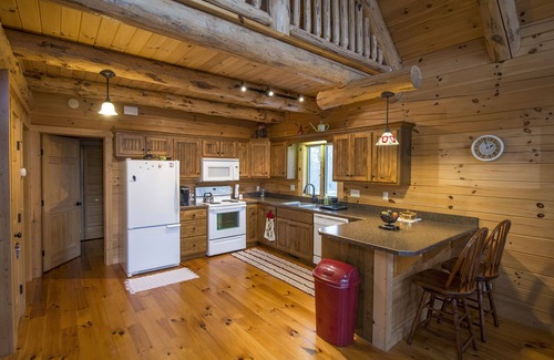 Sugarcreek Bed & Breakfast | Blockhütte im Land der Amish