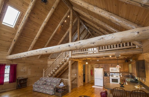 Sugarcreek Bed & Breakfast | Blockhütte im Land der Amish