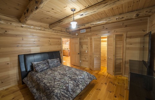 Sugarcreek Bed & Breakfast | Blockhütte im Land der Amish