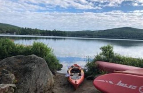 Lucerne-in-Maine Kabine | LOG CABIN IN LUCERNE DEDHAM MAY!