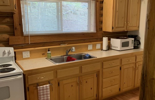 Conner Haus | Log cabin in the bitterroot mountains