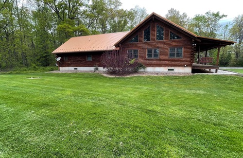 Golts Kabine | log cabin in townsend delaware