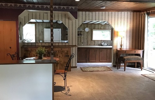Byrnedale Wohnung | Log Cabin Legacy