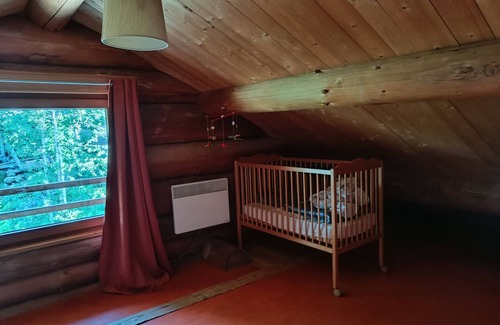 Les Chalesmes Skihütte | Log cabin with sheltered terrace, pets welcome
