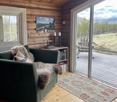 Folldal Haus | Log Cabin With Views Of Rondane Mountains