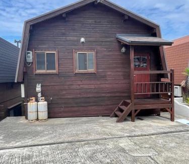 Yura Haus | Log House Namioto -ログハウス波音-