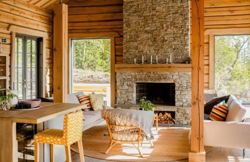 Hallen Haus | Log House With Sauna And Fireplace In Bydalen