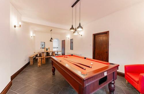 Great Yarmouth Villa | Logan Lodge, Great Yarmouth - for your large group!