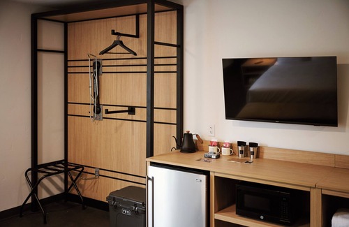 Heart of Missoula Hotel | LOGE Missoula