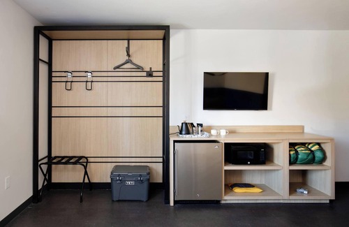 Heart of Missoula Hotel | LOGE Missoula