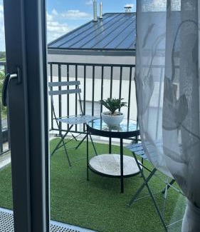 Lieusaint Wohnung | Logement 2 pièces propre et calme