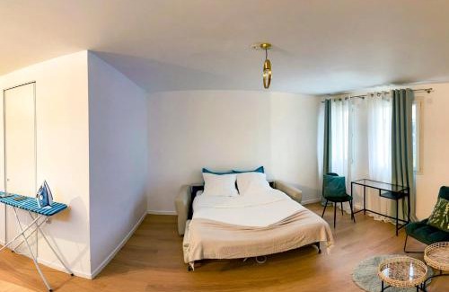 Rosny-sous-Bois Wohnung | Logement entier calme à Rosny sous Bois - proche Gare et 20min de Paris