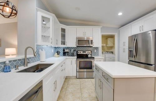 Sugarloaf Key Haus | Loggerhead Lagoon - Modern Waterfront Home