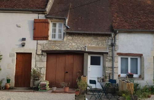 Varennes-les-Narcy Wohnung | Logis Côté Cour