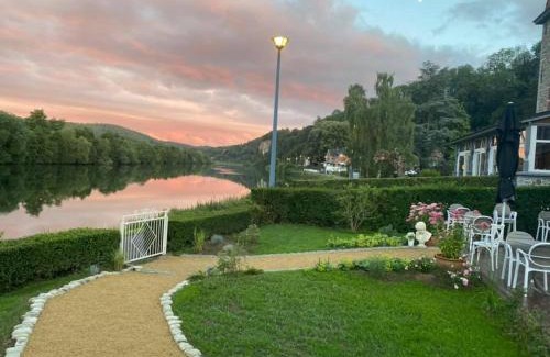 Annevoie-Rouillon Wohnung | Logis Le P'tit Rouillon au Rythme de la Meuse