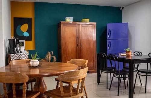 Chinatown Haus | Lolas Hostal, Habitacion Exclusiva para Mujeres, 2 camarotes, precio por cama