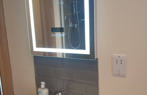 Southgate Wohnung | London Luxury 2 Bedroom with Sofas with Lounge AC, Garden Free Parking near Tube