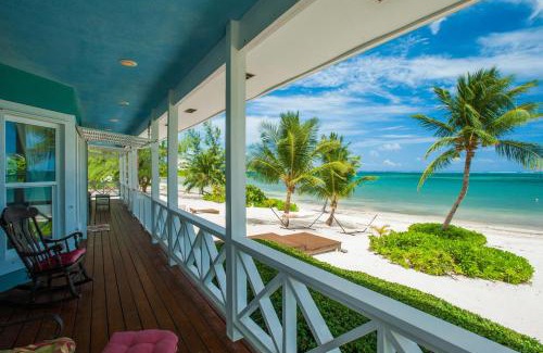 East End Haus | Lone Palm by Grand Cayman Villas