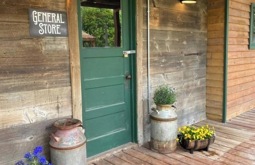 Idaho Falls Wohnung | Lone Wolf Cabin At Mountain River Ranch