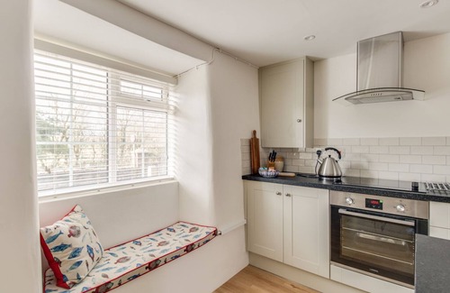 Burton Bradstock Hütte | Lange Scheune, tierfreundlich in Burton Bradstock, Ref 999154