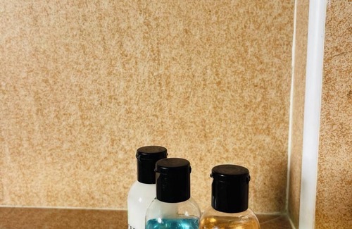 Gan Haus | LongBeach Laamu