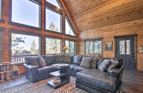Mammoth Creek Haus | Longview Lodge with Furnished Deck and Fire Pit!