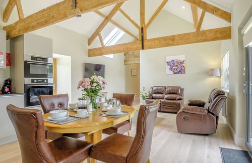 Trowbridge Hütte | Looking for a rural escape to unwind in.