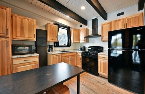 Iron River Kabine | Loon's Nest at The Spot on Buskey Bay of the Pike Lake Chain in Iron River, WI