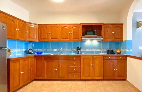 Loreto Wohnung | Loreto Palms Suites: Spacious 2-Bedroom Oceanfront Retreat with Two Balconies!
