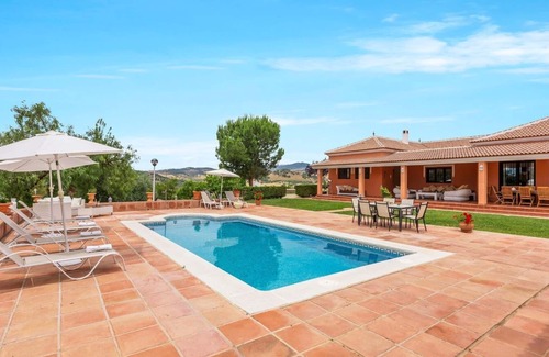 Almogia Villa | Los Caracoles de Almogía by Ruralidays