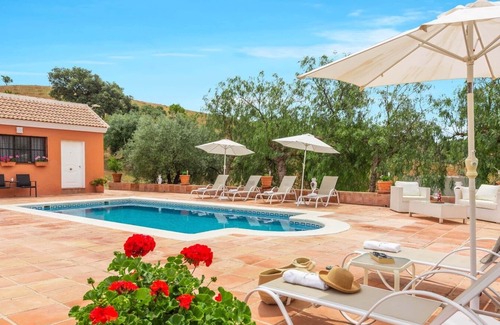 Almogia Villa | Los Caracoles de Almogía by Ruralidays