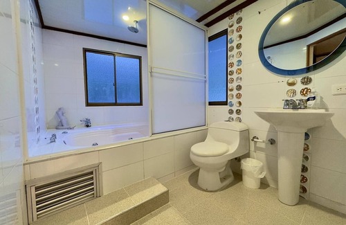 Villa Restrepo Hotel | Los Pinos EcoHotel