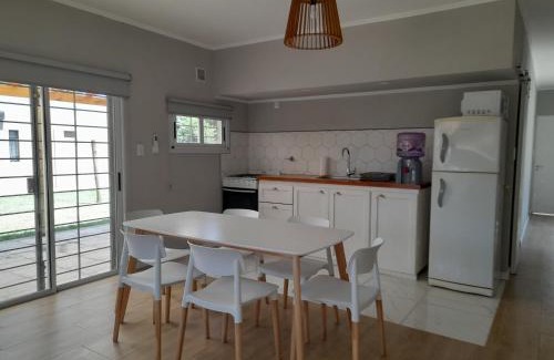 Mercedes Haus | Los Robles