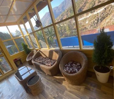 Bomdila Haus | Loseng Farm Stay