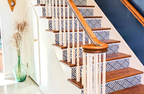 Bedford Haus | Lots of space (3200 sq ft), huge park like setting, and Amazing Location!!!!