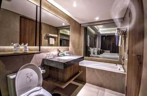 Senggigi Hotel | Louis Kienne Resort Senggigi