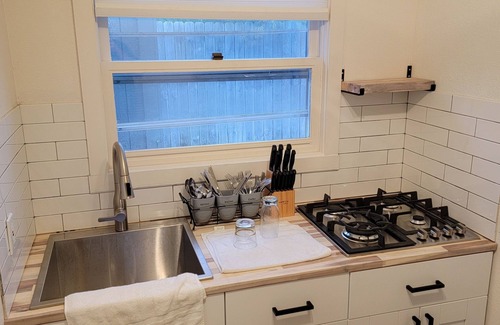 Oscoda Resort | Lovango Hideaway Beach Resort-4 cottages on Lake Huron