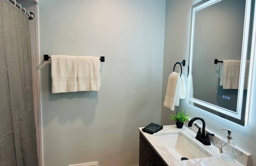 Burbank Haus | Love: A charming 3 BR-2.5 BA house in Burbank!