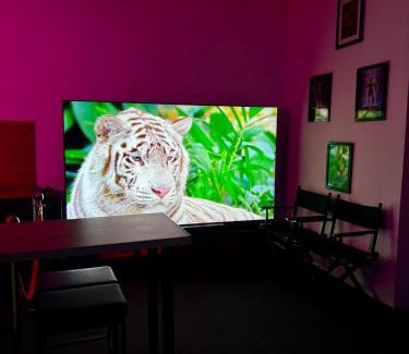 Pamiers Wohnung | LOVE IN CINÉ Appartement cinéma balnéo