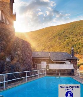 Chas de Egua Haus | Love, made in xisto