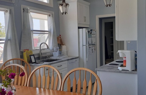 Loveladies Haus | Loveladies Lagoonfront, 3 BR, sleeps 8, 1.5 bath, Private Beach Parking pass
