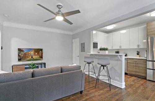 Evanston Wohnung | Lovely 1BR Apt in Evanston - Elmwood 105