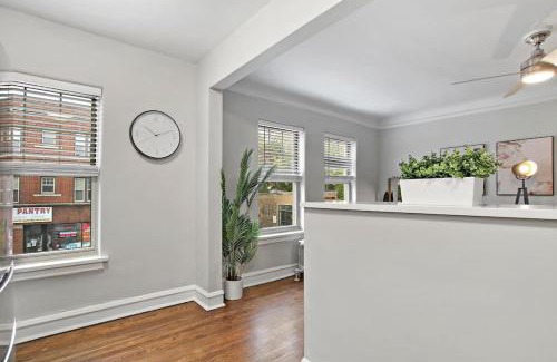 Evanston Wohnung | Lovely 1BR Apt in Evanston - Elmwood 105