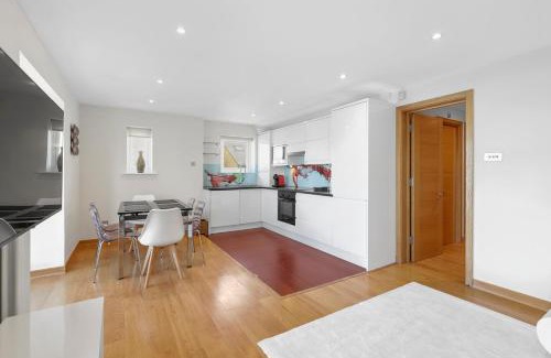Docklands Wohnung | Lovely 2 Bedroom Apartment 5 Min Walk from ExCel