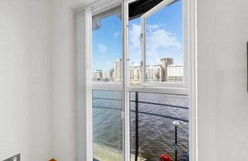 Docklands Wohnung | Lovely 2 Bedroom Apartment 5 Min Walk from ExCel