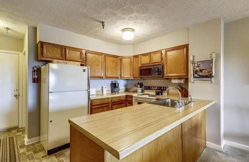 Davis Eigentumswohnung | Schöne 2-Zimmer-Eigentumswohnung bietet eine spektakuläre Aussicht zu einem günstigen Preis.