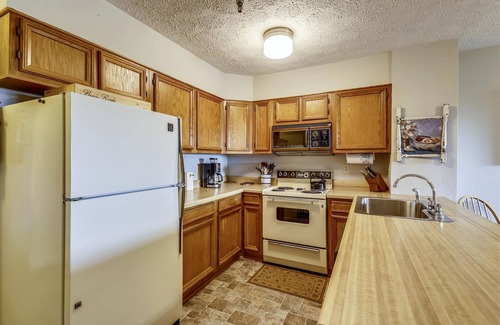 Davis Eigentumswohnung | Schöne 2-Zimmer-Eigentumswohnung bietet eine spektakuläre Aussicht zu einem günstigen Preis.