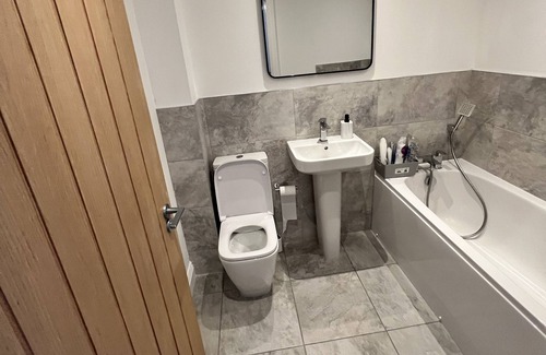 Crawcrook Haus | Lovely 3 Bed House in Newcastle Upon Tyne